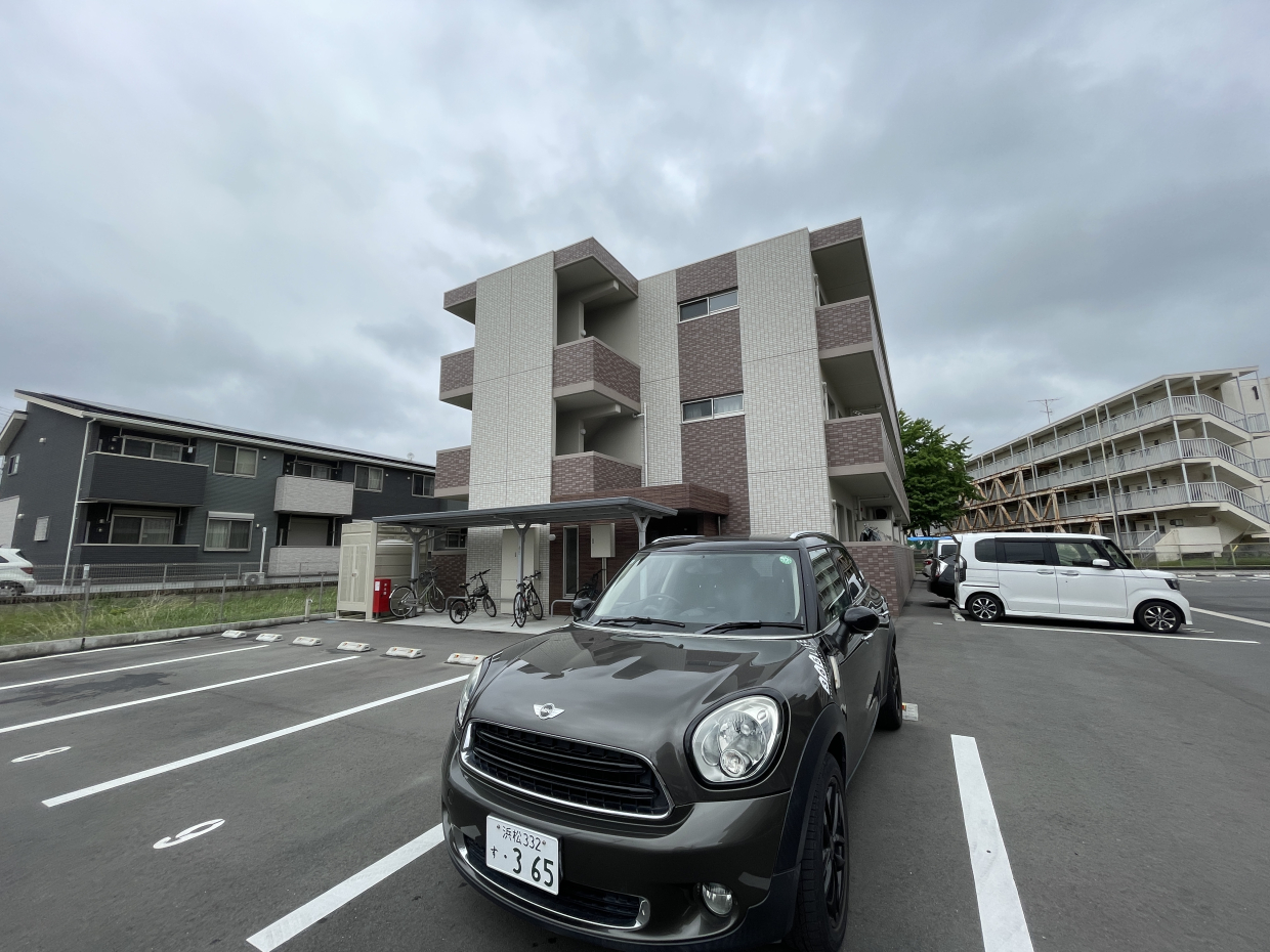 駐車場1台付きです