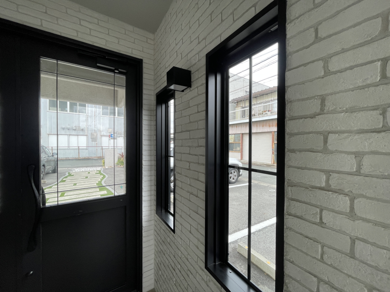 オートロック+防犯カメラで厳重管理