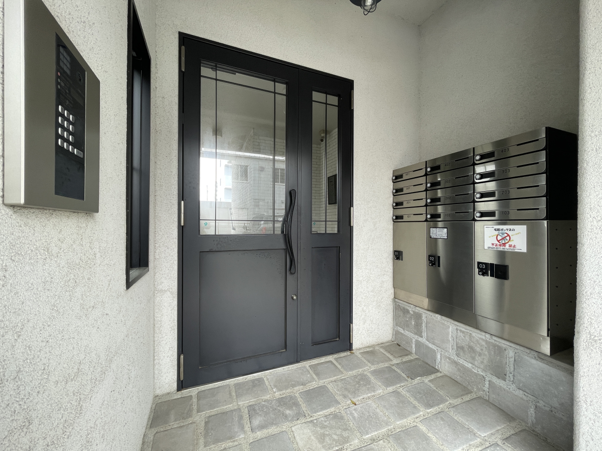 宅配BOX付きです！