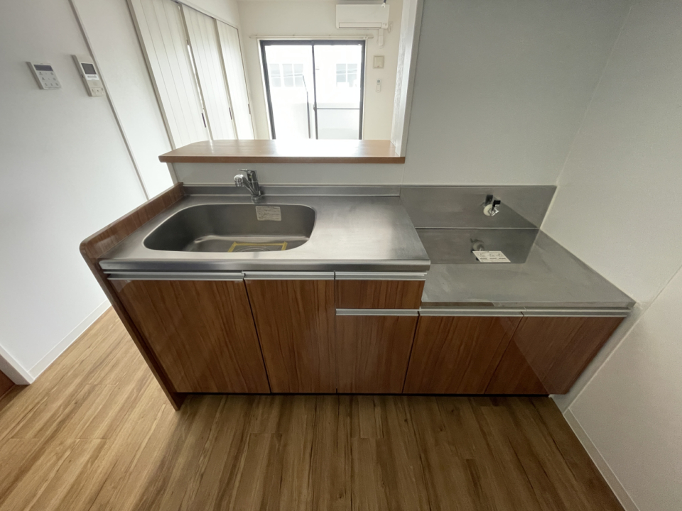 ガスコンロはお持ち込みください