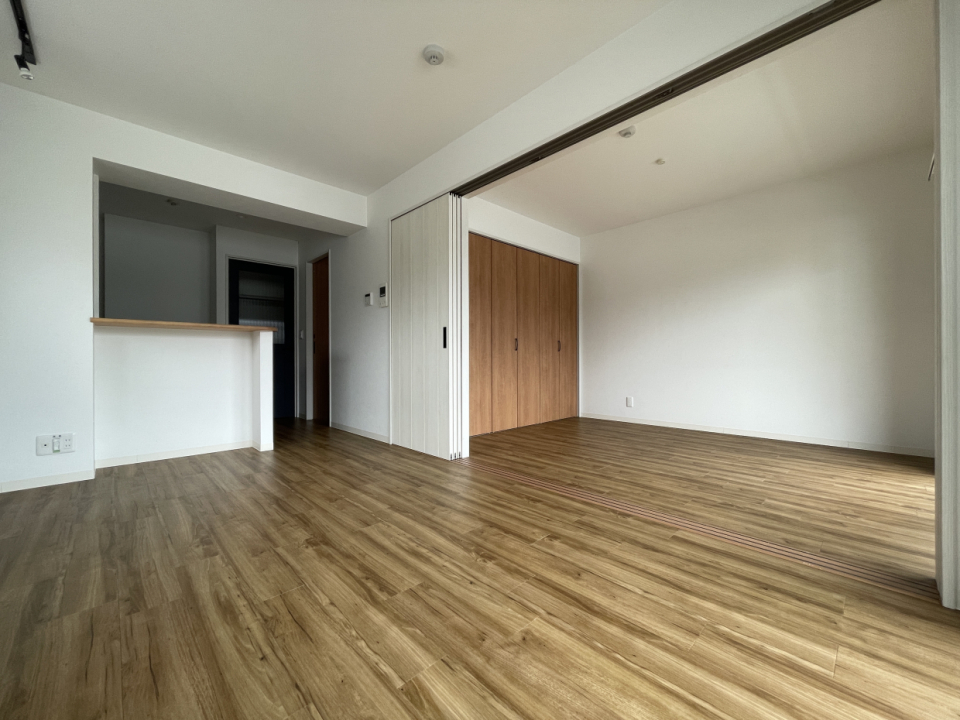 LDKと洋室を繋げて更に広々空間に！