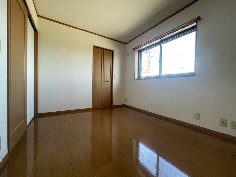 玄関横は寝室にGOOD！