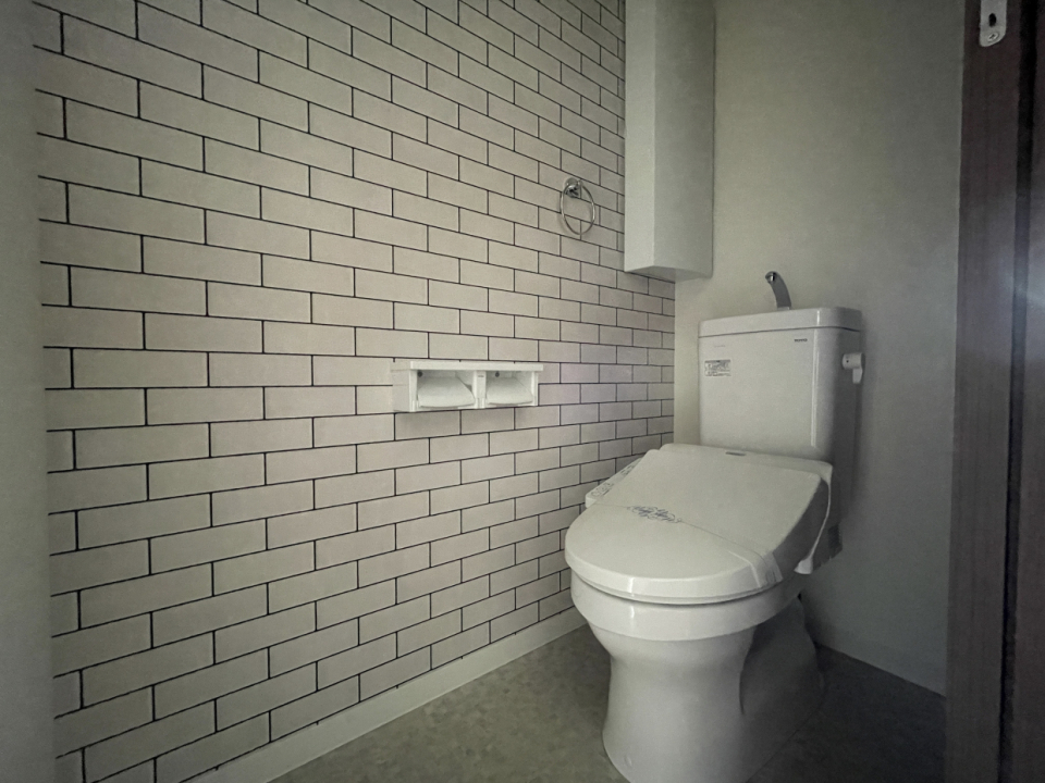 タイル調のトイレがお洒落！！