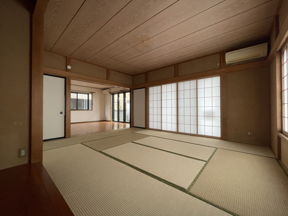 10帖もある和室はなんだかすごく様になる