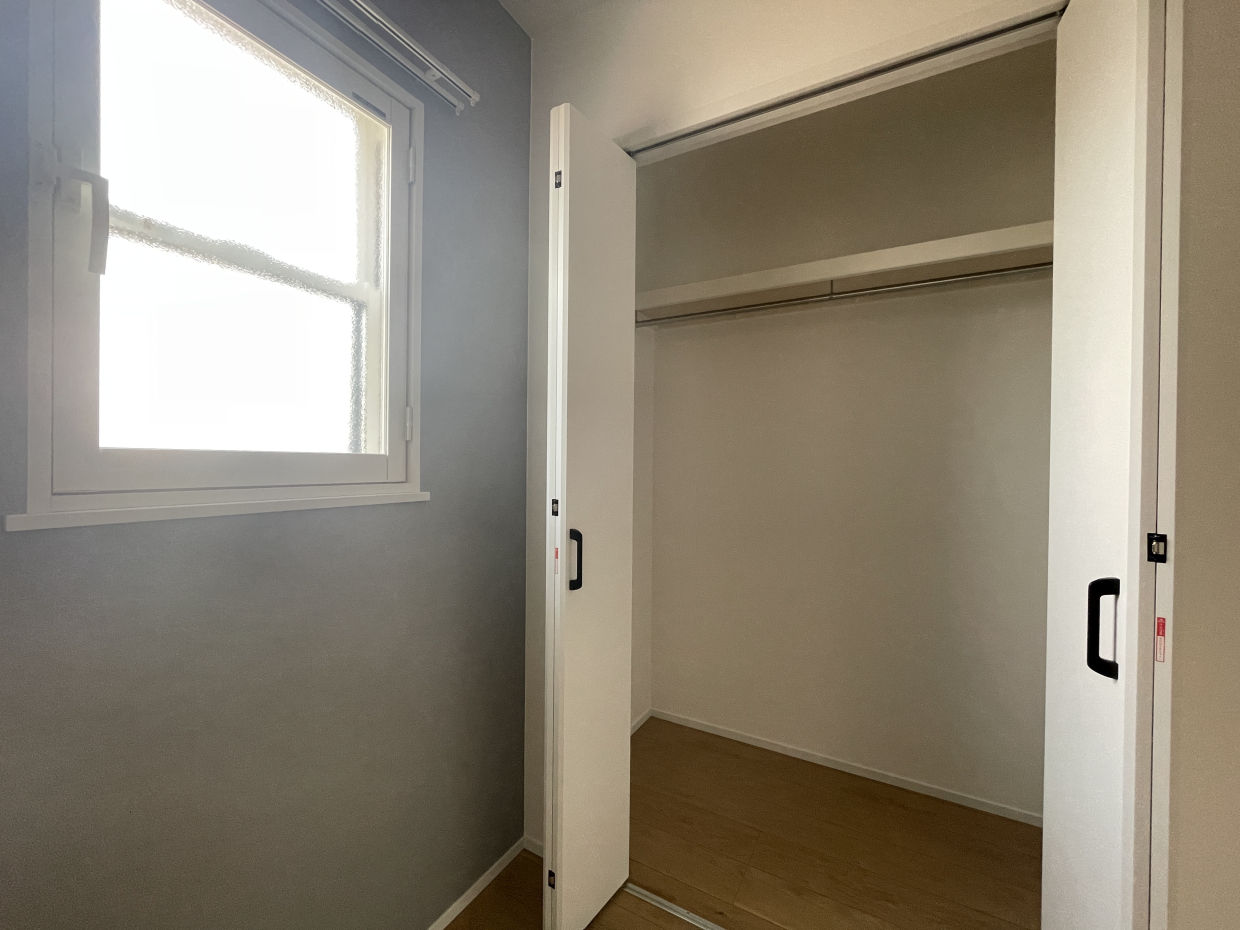 全部屋収納付き