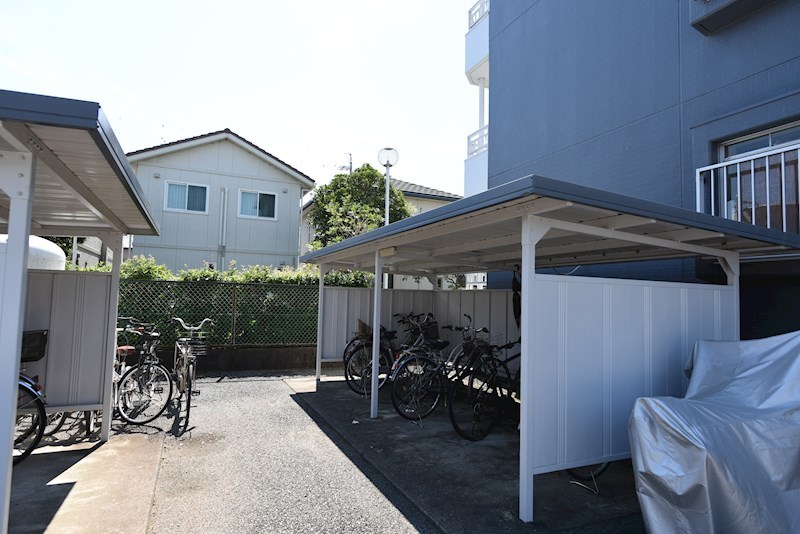 駐輪場もあります