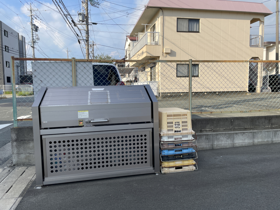 敷地内にゴミ置き場あり。