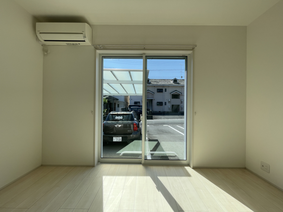 愛車でも眺めようか