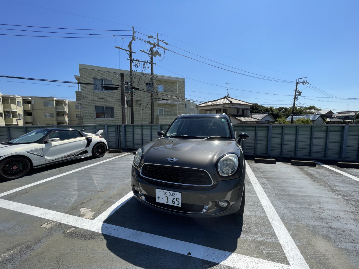 駐車場1台付きです