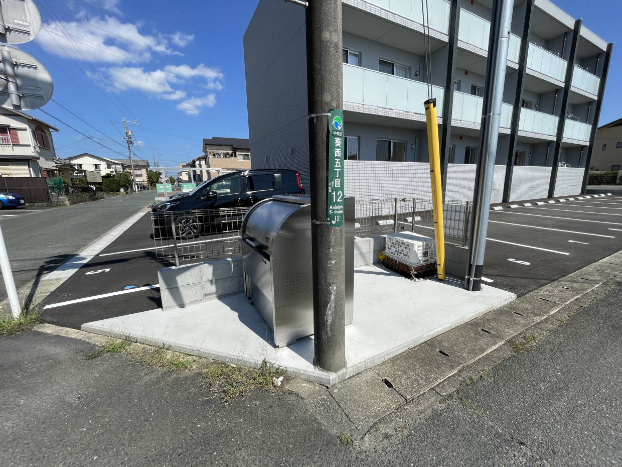 敷地内ゴミ置き場も完備