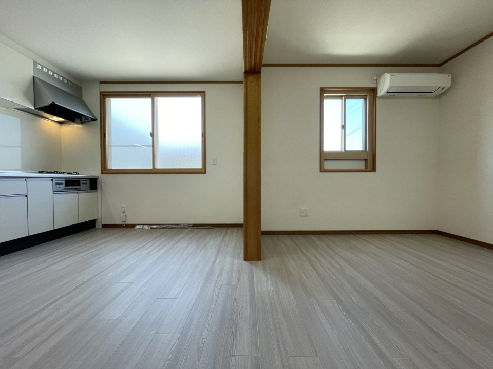62㎡超のゆったり2LDKで、LDKは広々13.5帖。