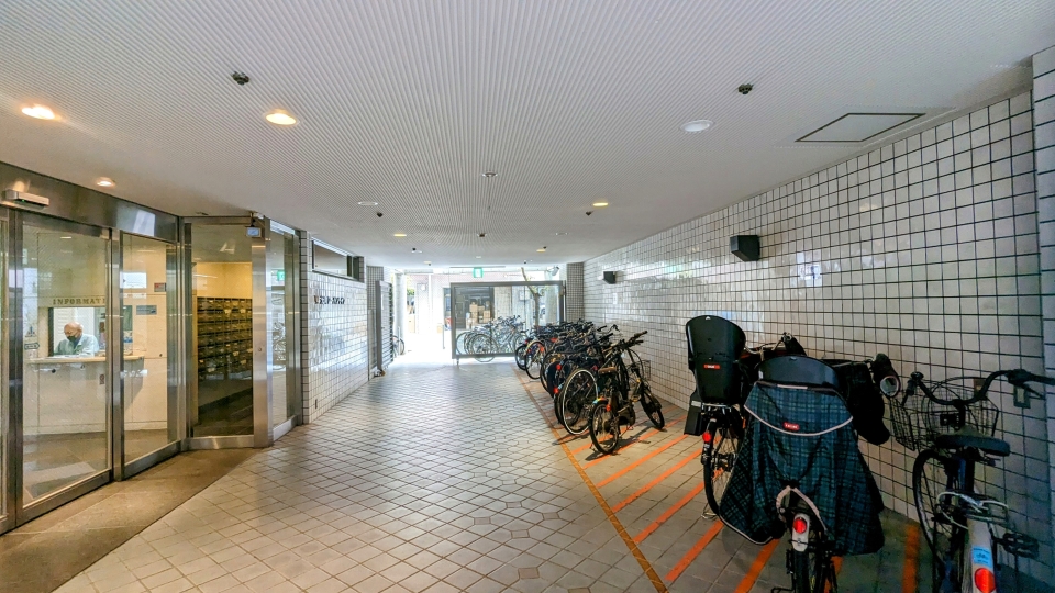駐輪場もきれいです。