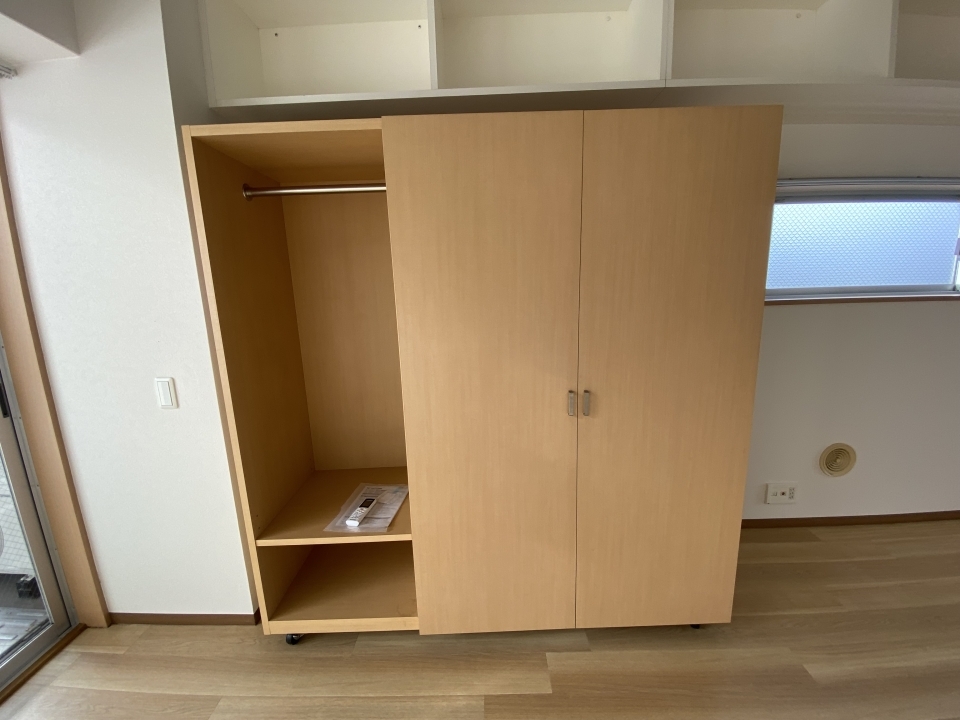 可動式収納、自分好みに配置可能！簡単に移動できます。