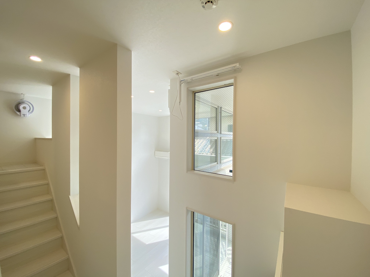 電動開閉カーテン