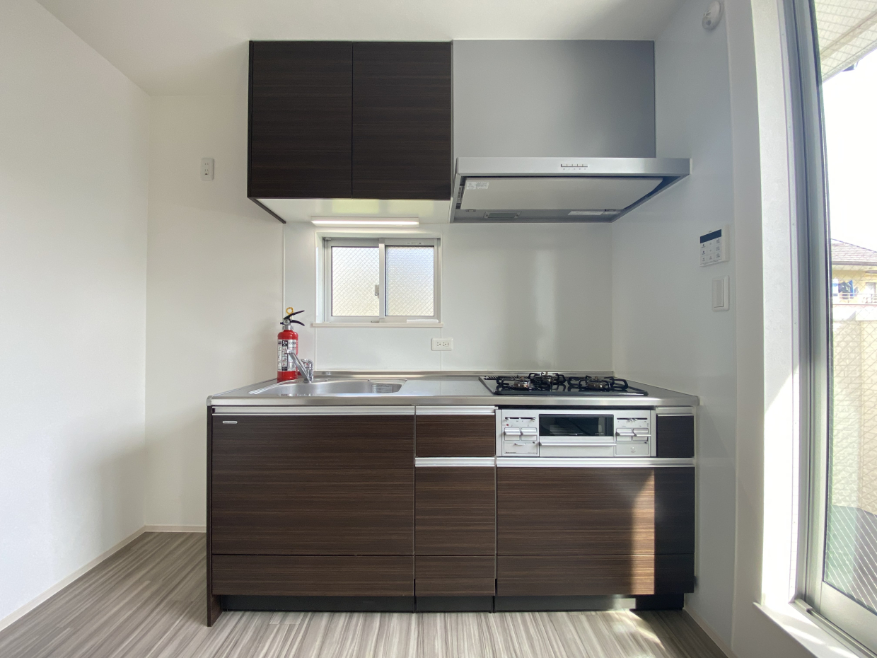 3口ガスコンロ付きシステムキッチン