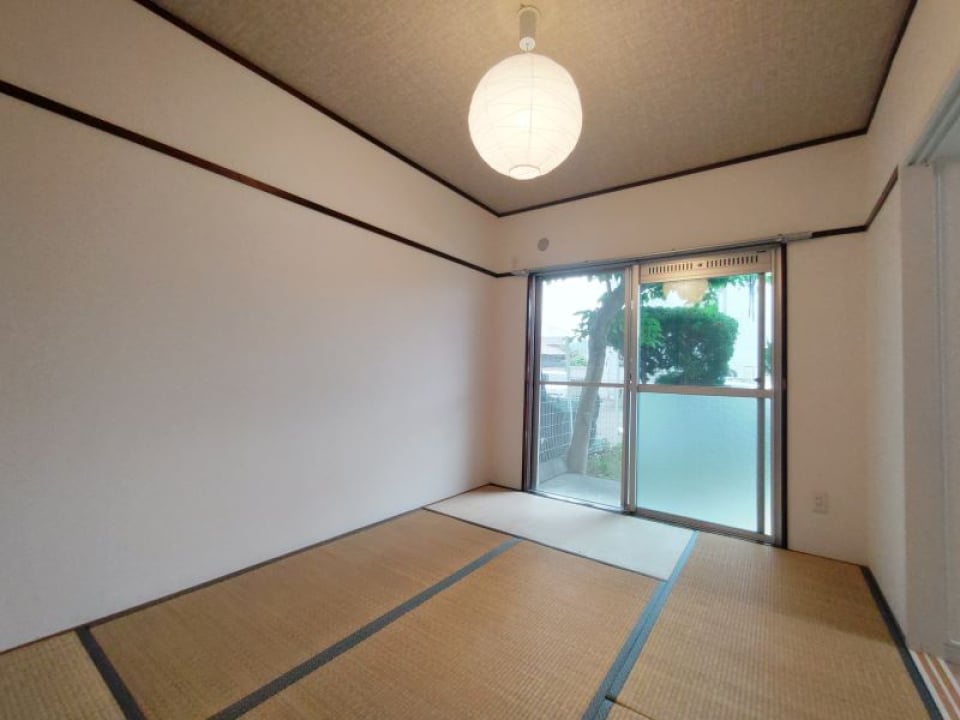 間接照明が空間を趣きあるものにしてくれています